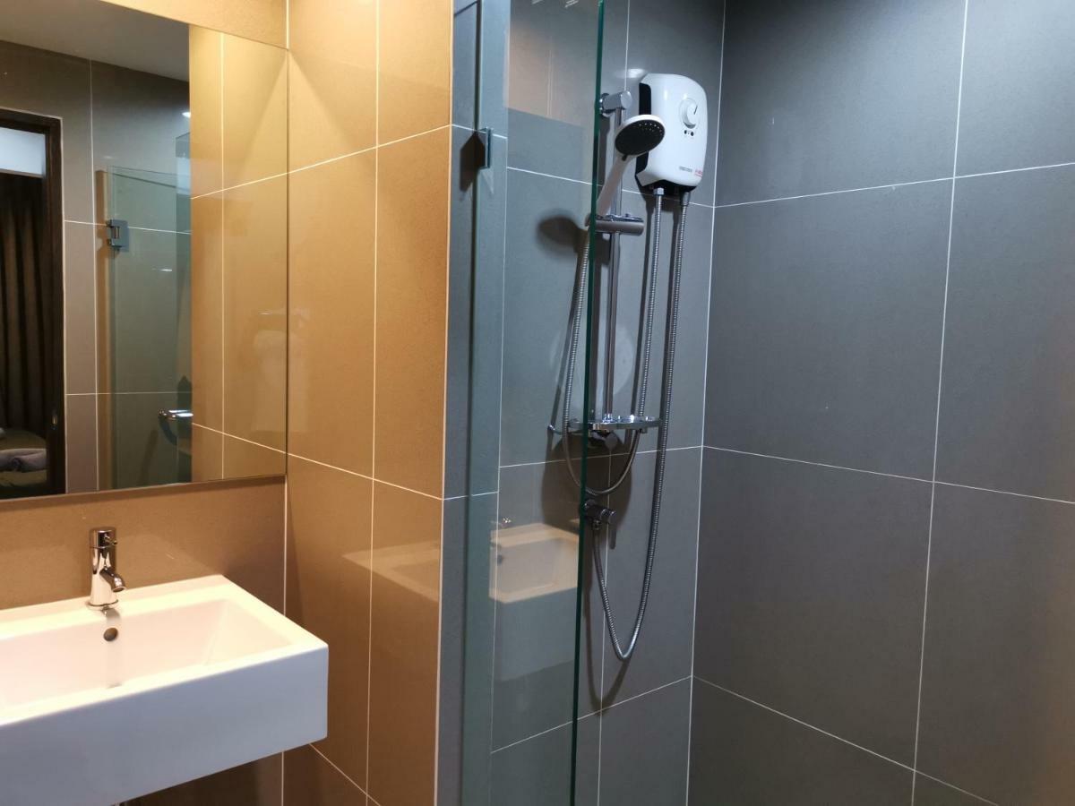 5 Floor - Centrio Condominium In Phuket Town - 30 Mins To Beaches Dış mekan fotoğraf